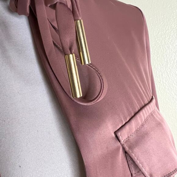 L’Academie Revolve Peasant Top SMALL Mauve Plunge Satin Long Sleeve Collared - Picture 7 of 11
